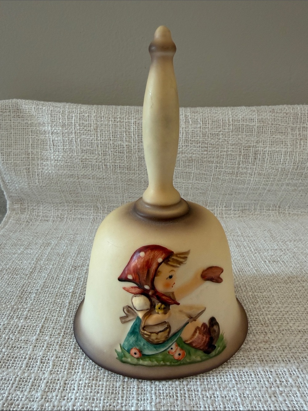 Vintage Goebel Annual Bell 1979 - Second Edition Collectable